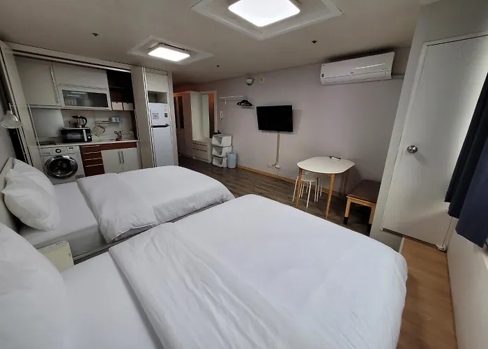 Sunny House *